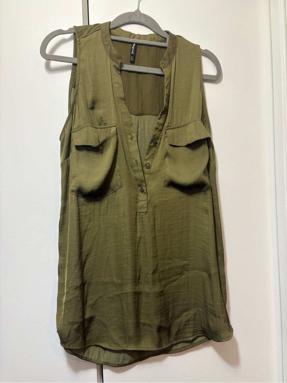Stradivarius Large Olive V-Neck Sleeveless Tank